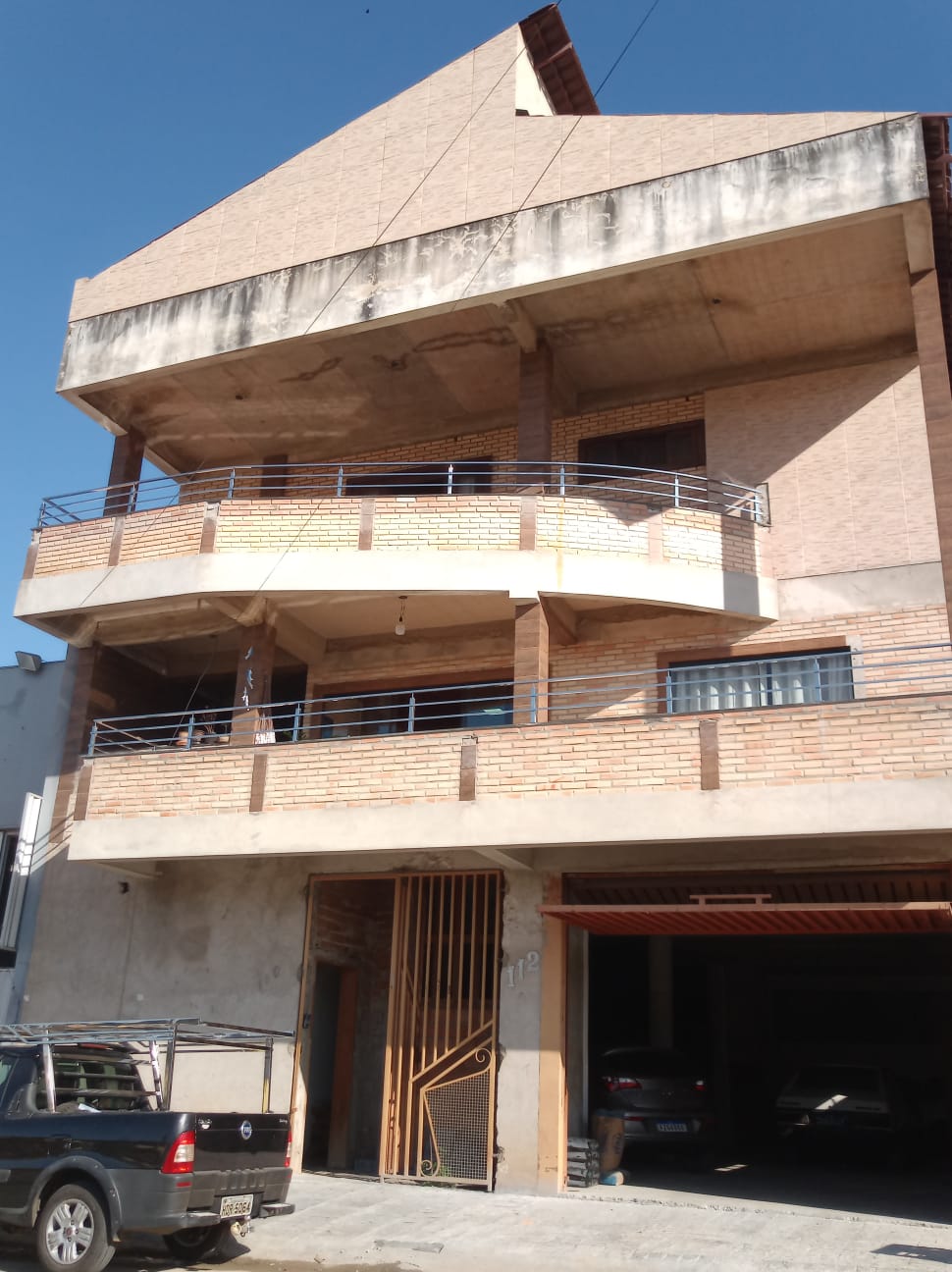 a512caa4-fa90-48e8-b1ee-07e2d5d95e4a